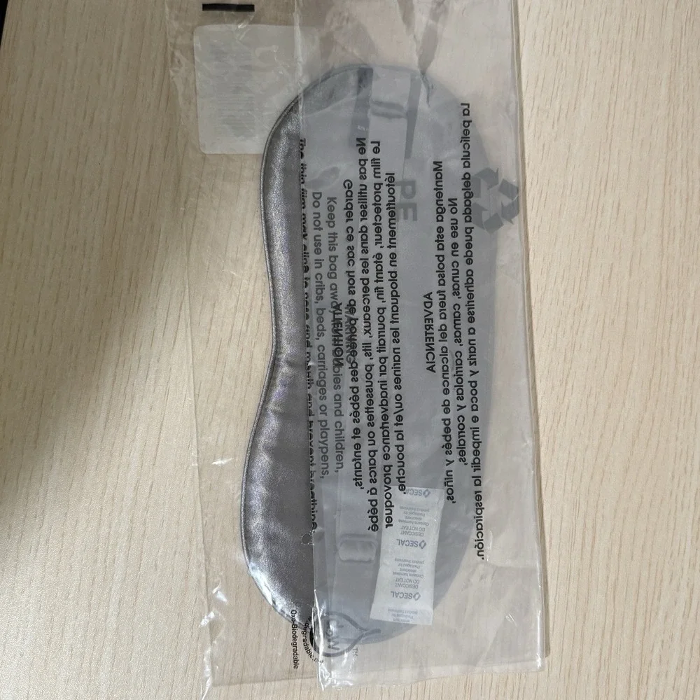 Jenni Kayne NEW Alpaca Gray‎ Eye Sleep Mask